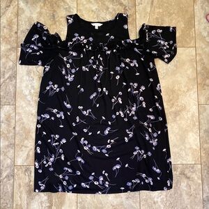 Plus Size Black Off-the-shoulder Dress with Purple Flowers